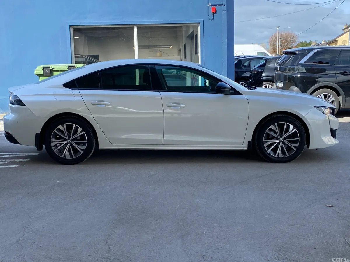 Peugeot 508 Hatchback, Diesel, 2023, White
