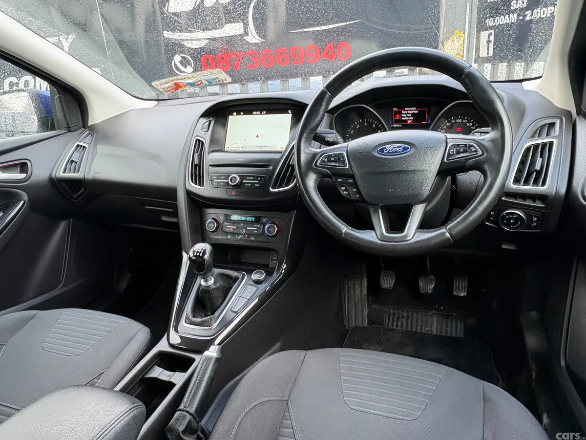 Ford Focus Hatchback, Petrol, 2018, Blue
