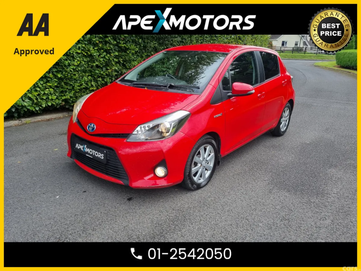 Toyota Yaris Hatchback, Petrol Hybrid, 2014, Red