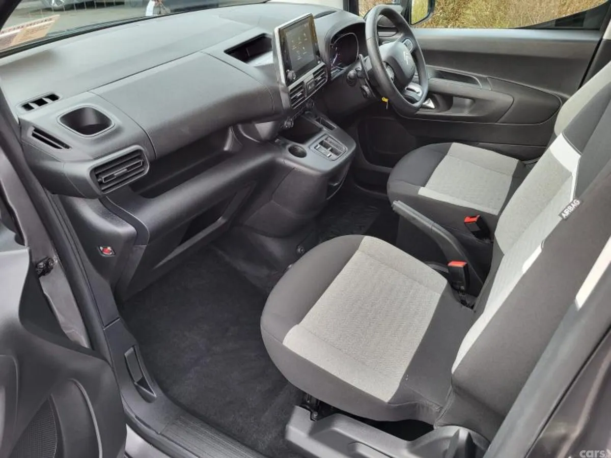 Citroen Berlingo MPV, Diesel, 2024, Grey