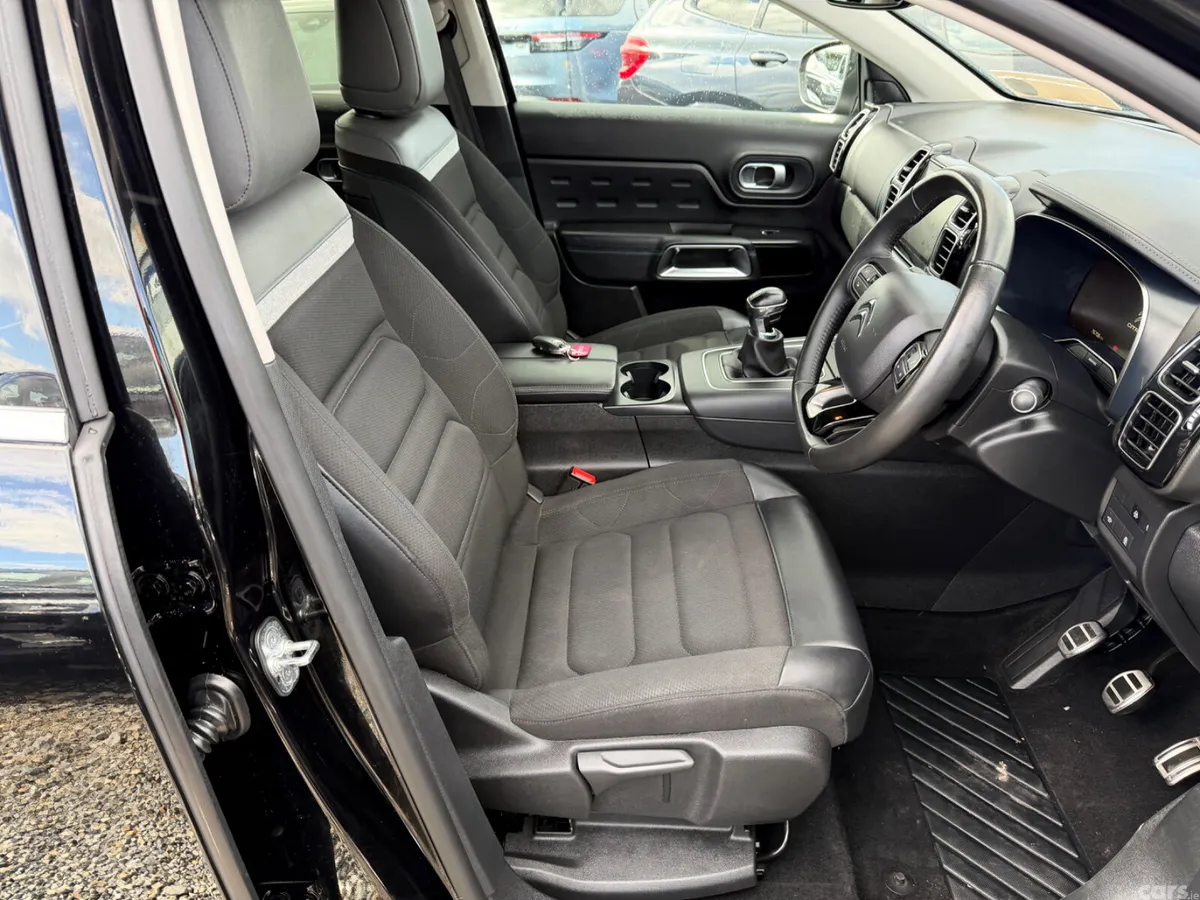 Citroen C5 Aircross MPV, Diesel, 2023, Black