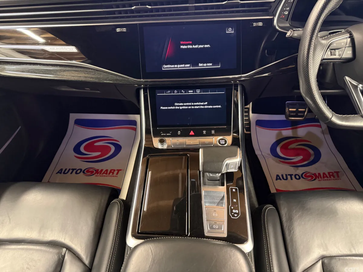 Audi Q8 SUV, Petrol Hybrid, 2022, Black