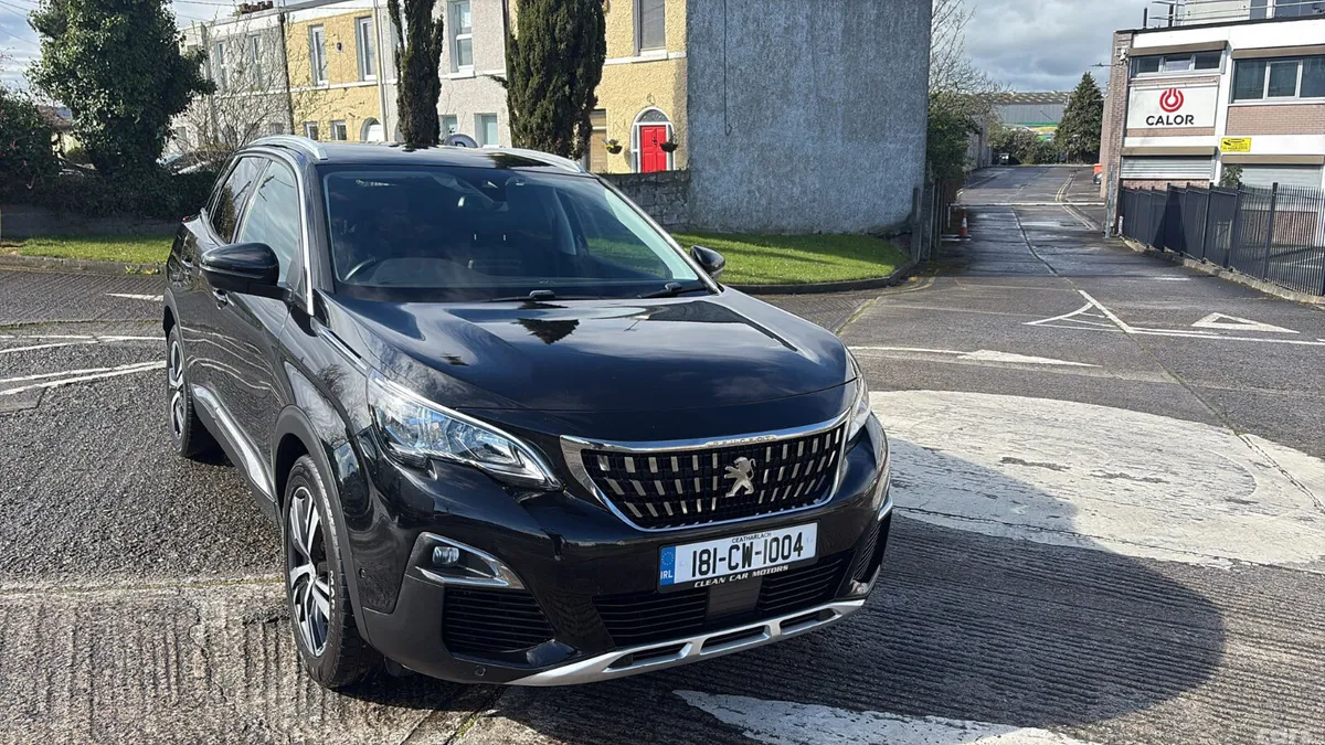 Peugeot 3008 MPV, Petrol, 2018, Black