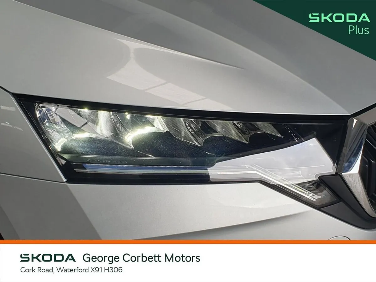 Skoda Octavia Hatchback, Diesel, 2025, Grey