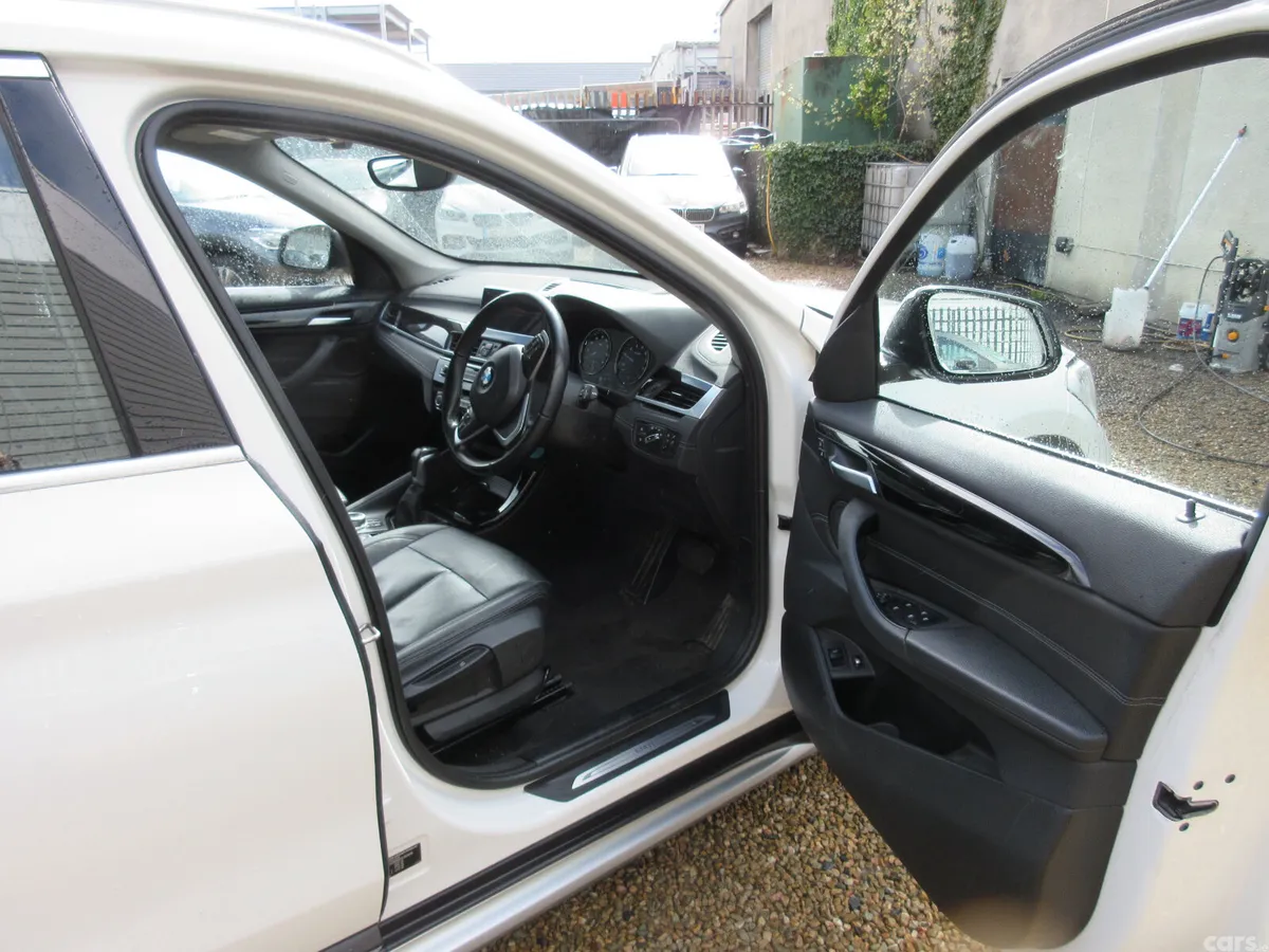 BMW X1 Estate, Petrol Plug-in Hybrid, 2021, White