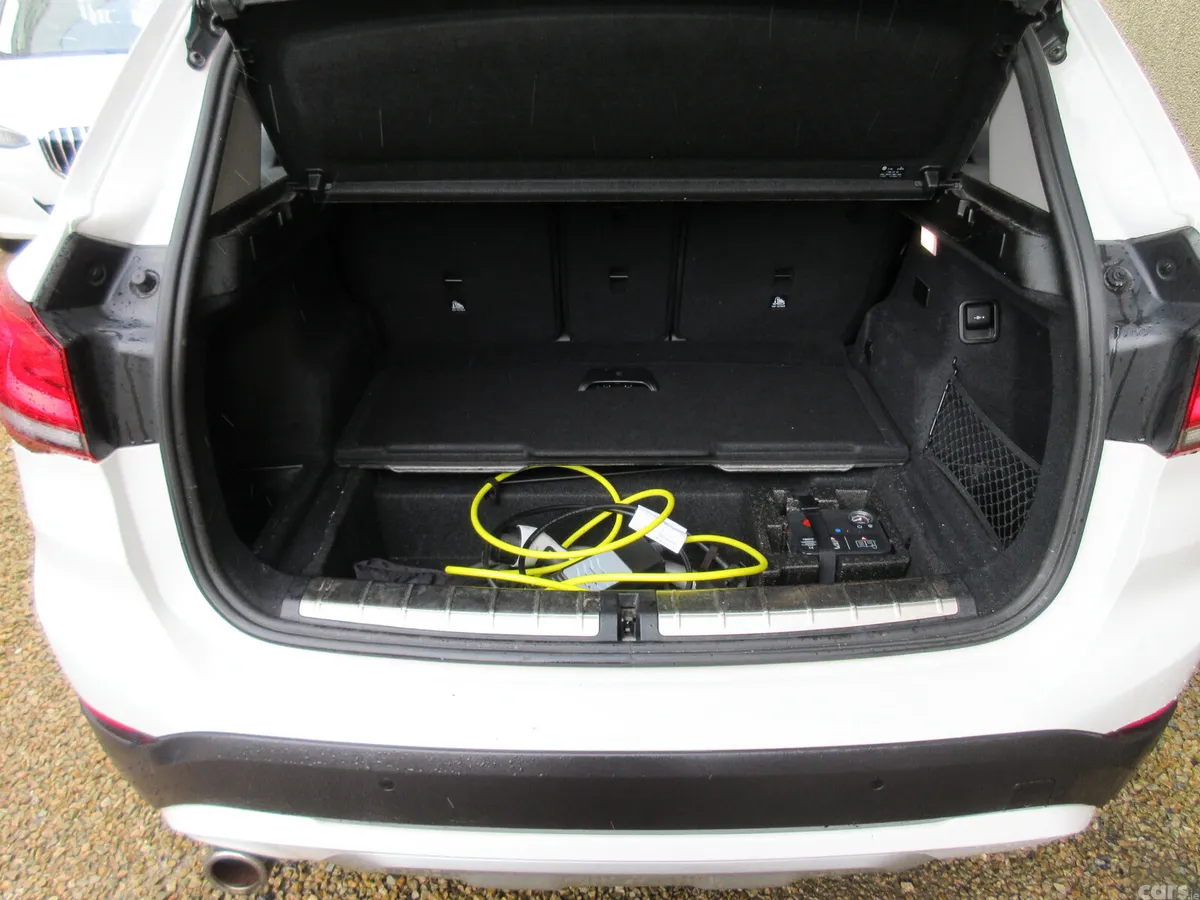 BMW X1 Estate, Petrol Plug-in Hybrid, 2021, White