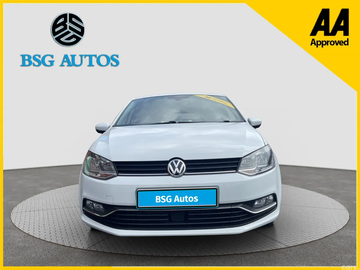 Volkswagen Polo Hatchback, Petrol, 2016, White