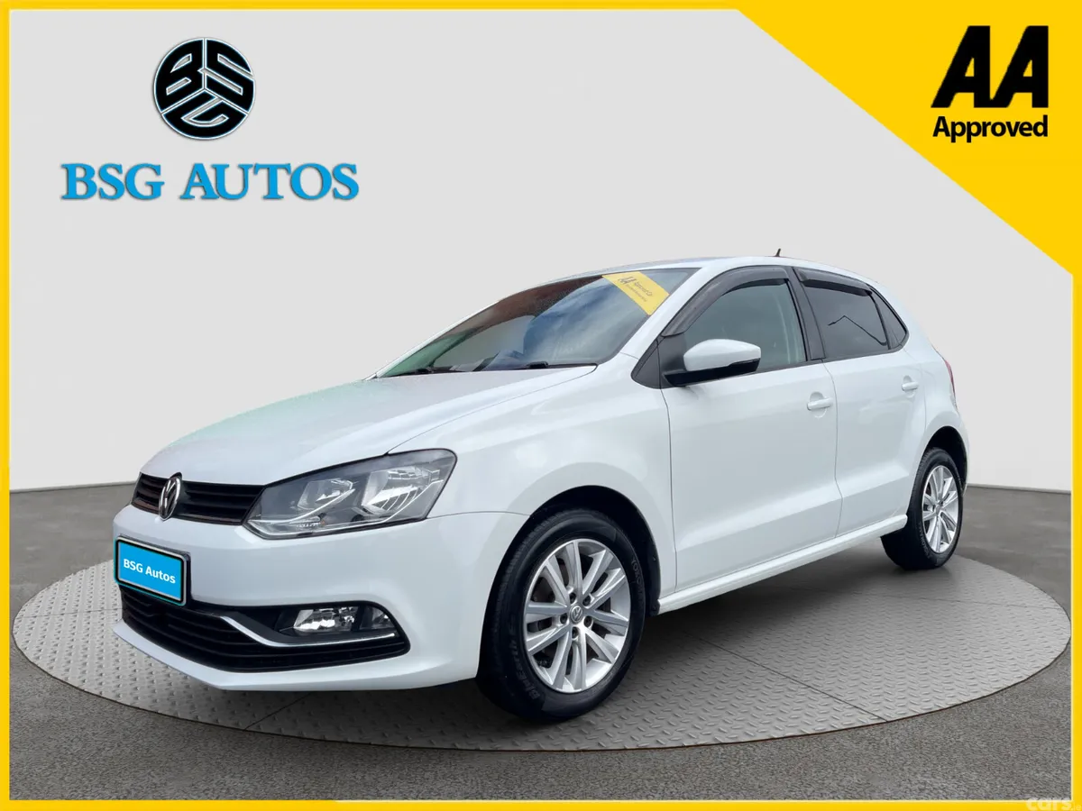 Volkswagen Polo Hatchback, Petrol, 2016, White