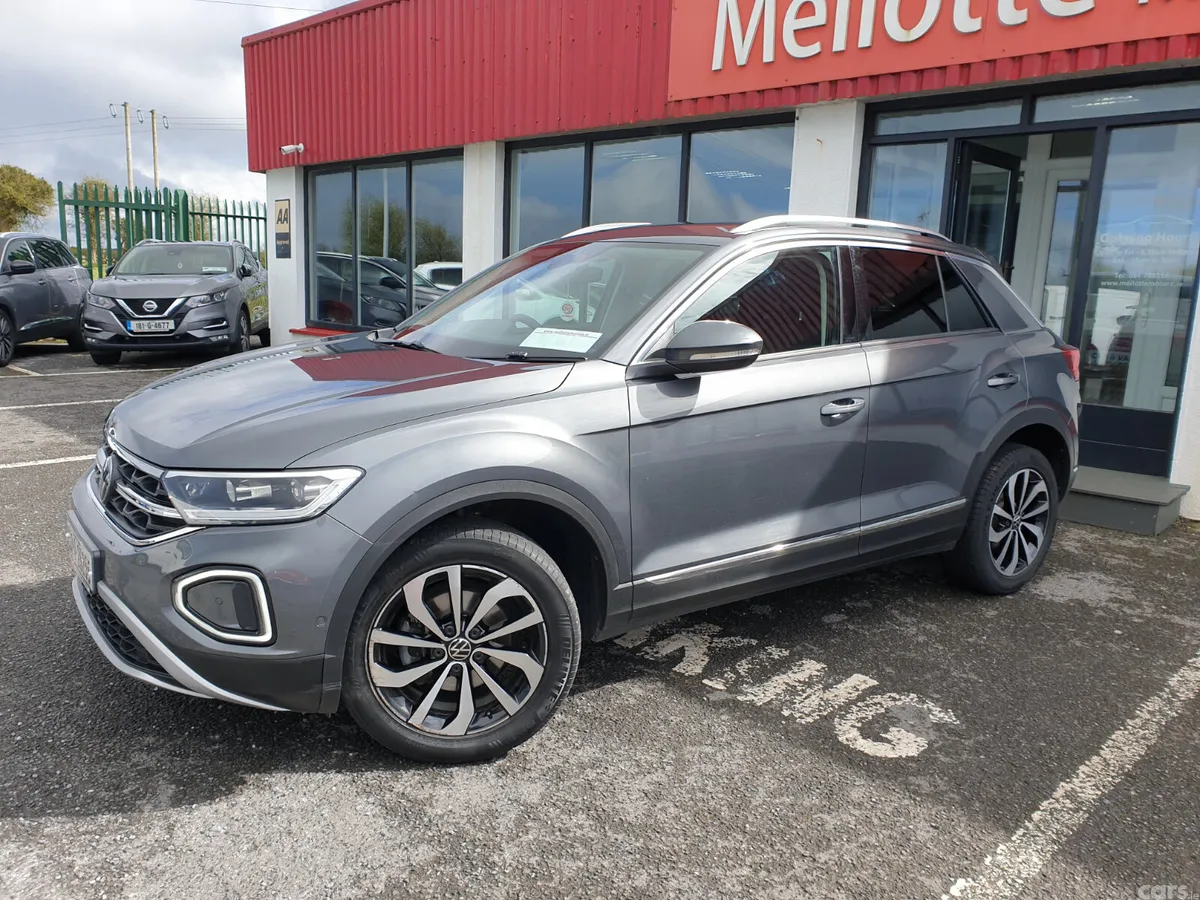 Volkswagen T-Roc SUV, Petrol, 2023, Grey