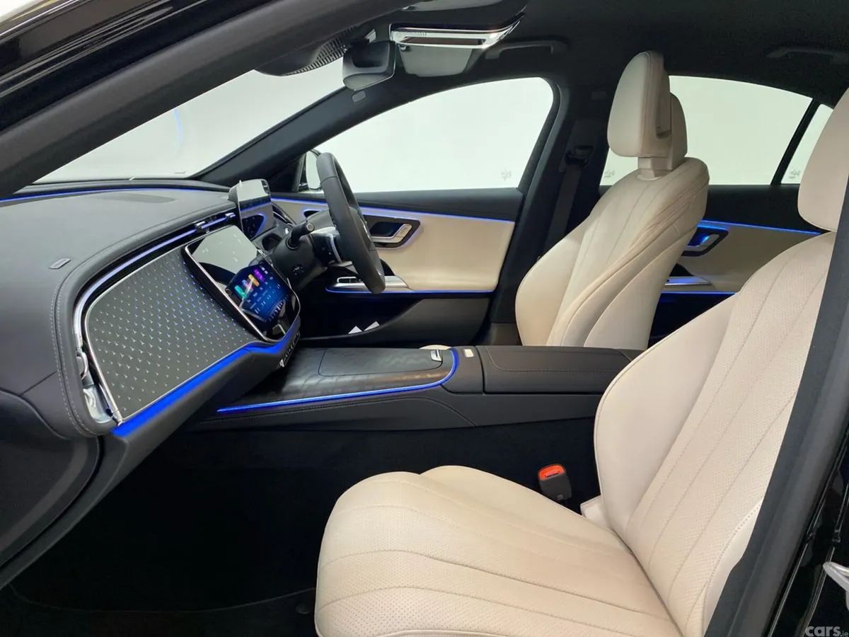 Mercedes-Benz E-Class Saloon, Diesel Plug-in Hybrid, 2026, Black