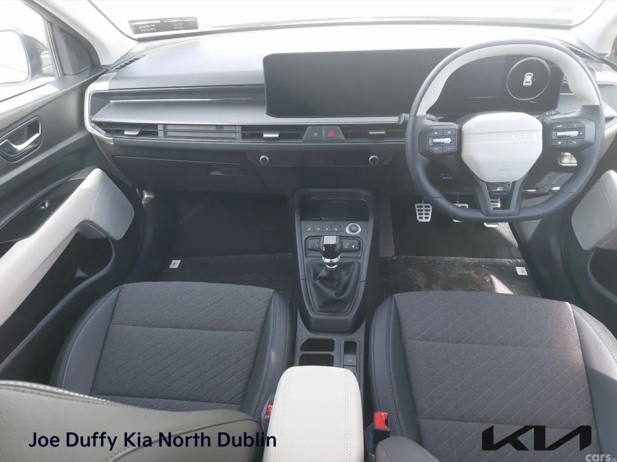 Kia Stonic Estate, Petrol Hybrid, 2026, Grey