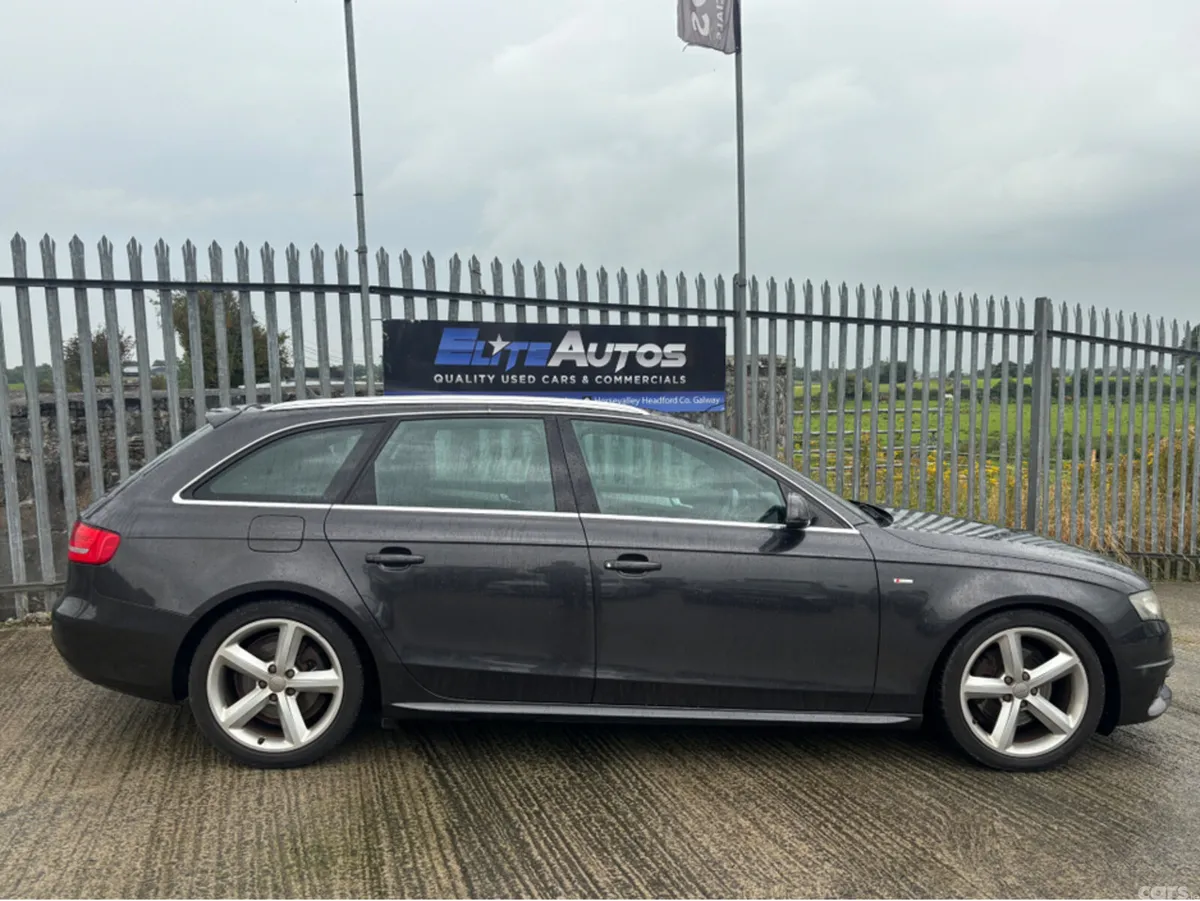 Audi A4 Estate, Petrol, 2010, Black