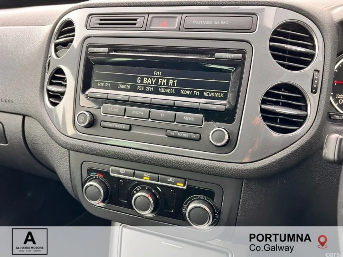 Volkswagen Tiguan SUV, Diesel, 2014, Grey