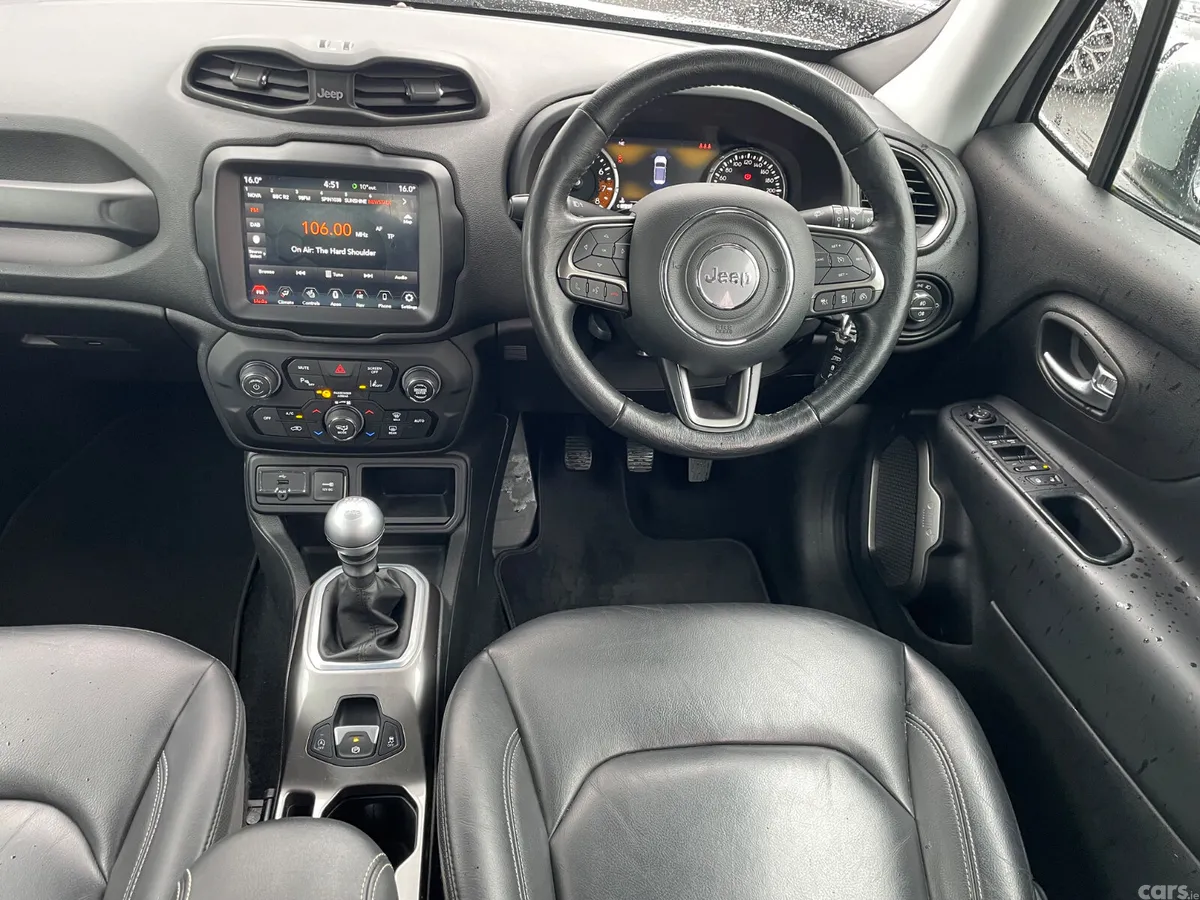 Jeep Renegade SUV, Petrol, 2019, Grey