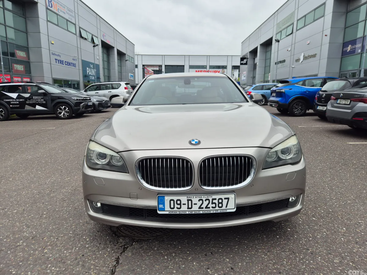 BMW 7-Series Saloon, Diesel, 2009, Silver