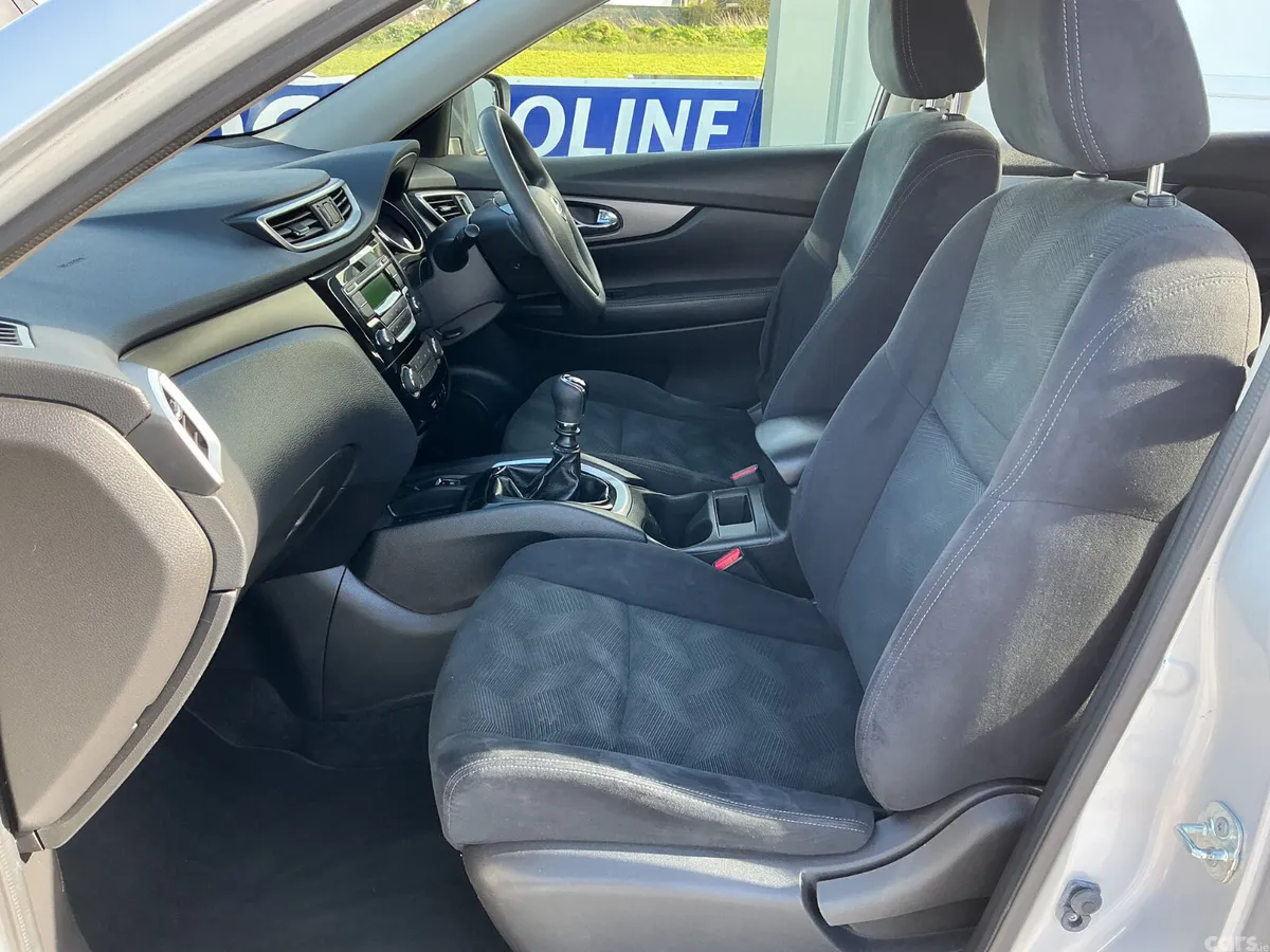 Nissan X-Trail SUV, Diesel, 2015, Silver