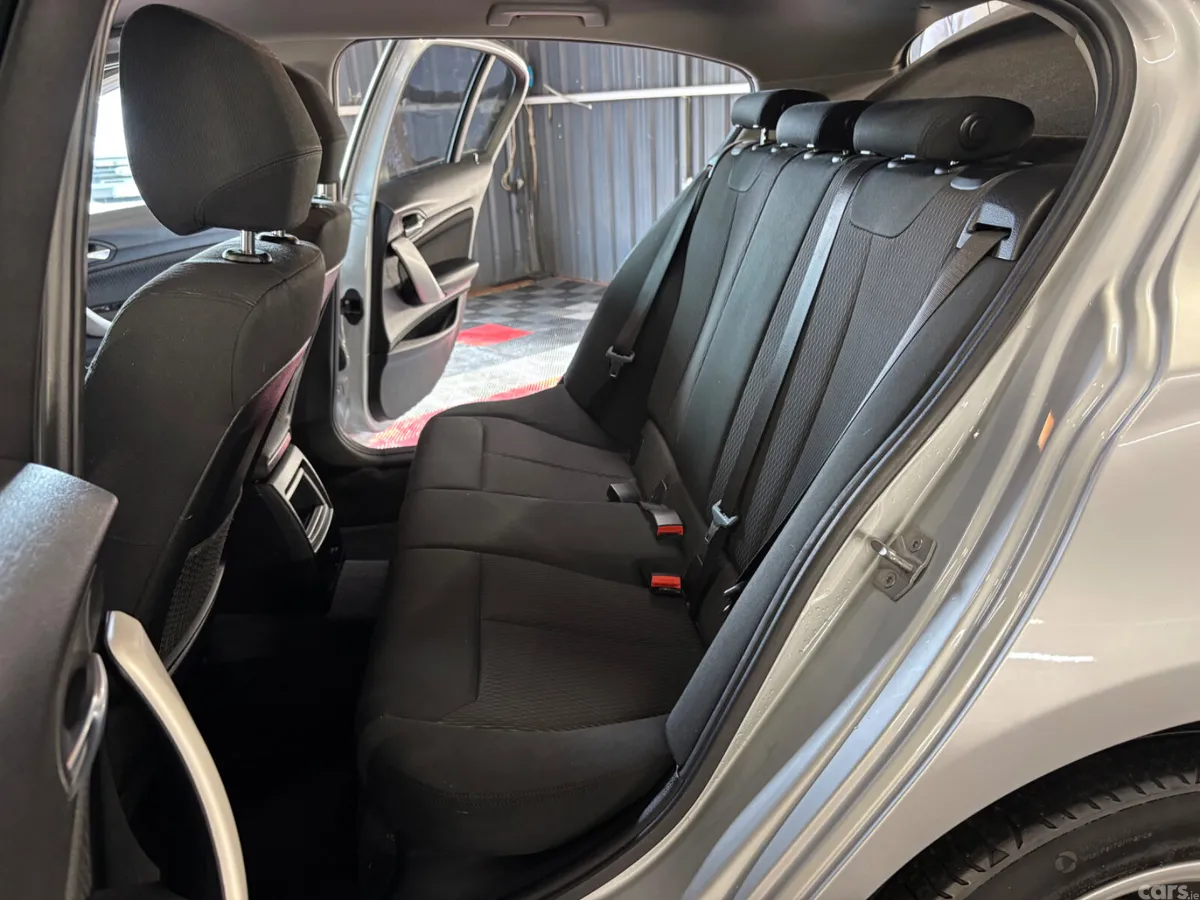 BMW 1-Series Hatchback, Diesel, 2018, Silver