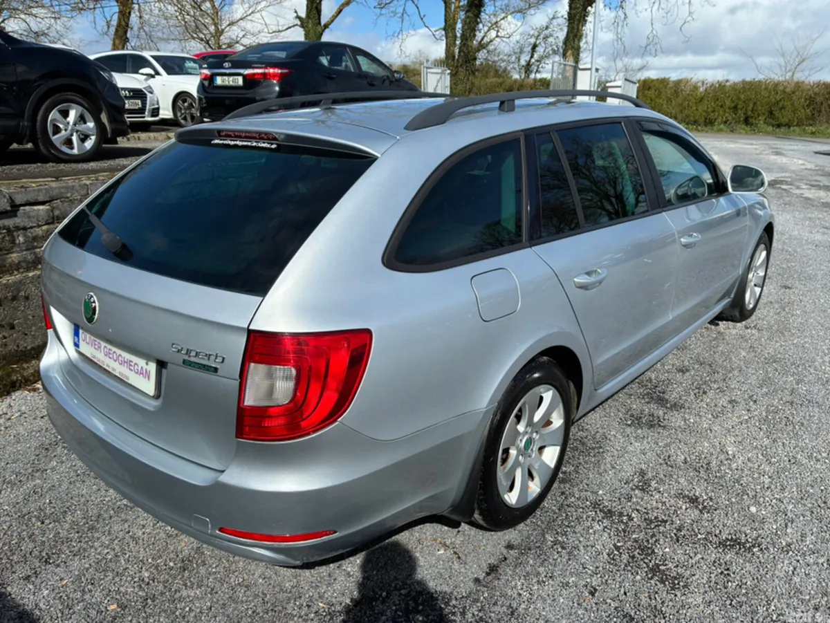 Skoda Superb Estate, Diesel, 2013, Silver