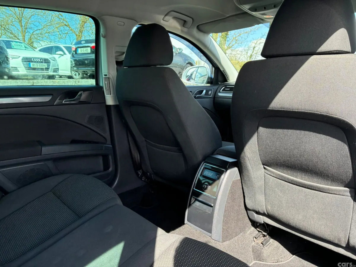 Skoda Superb Estate, Diesel, 2013, Silver