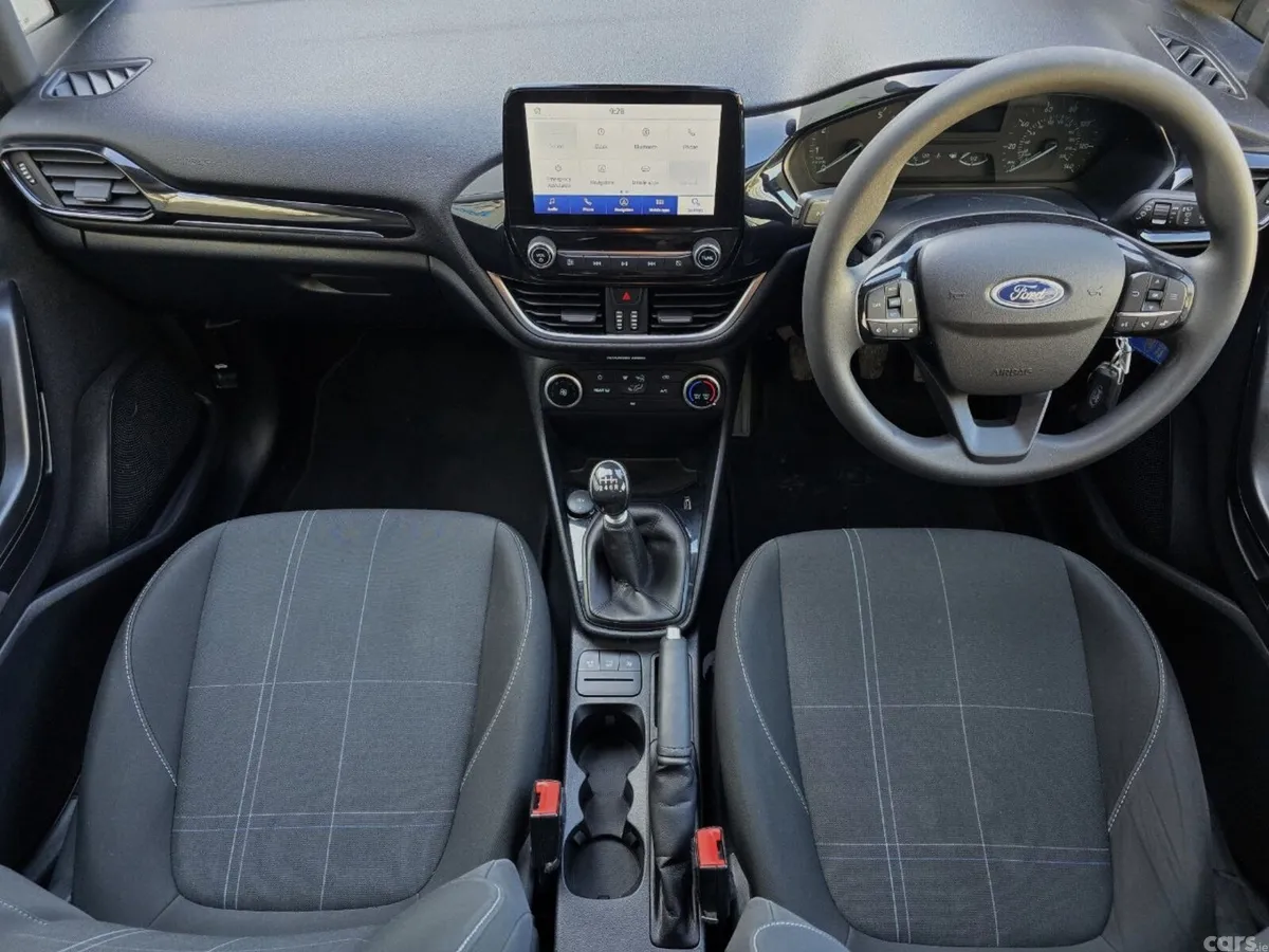 Ford Fiesta Hatchback, Petrol, 2020, White