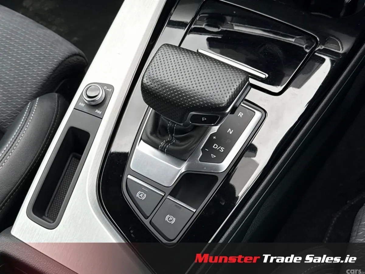 Audi A4 Saloon, Diesel Hybrid, 2022, Black