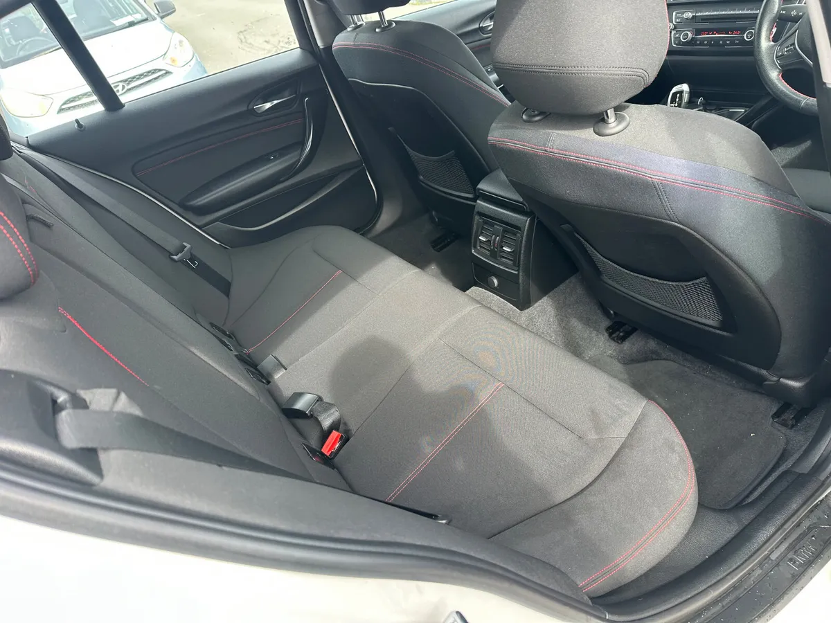 BMW 1-Series Hatchback, Petrol, 2012, White