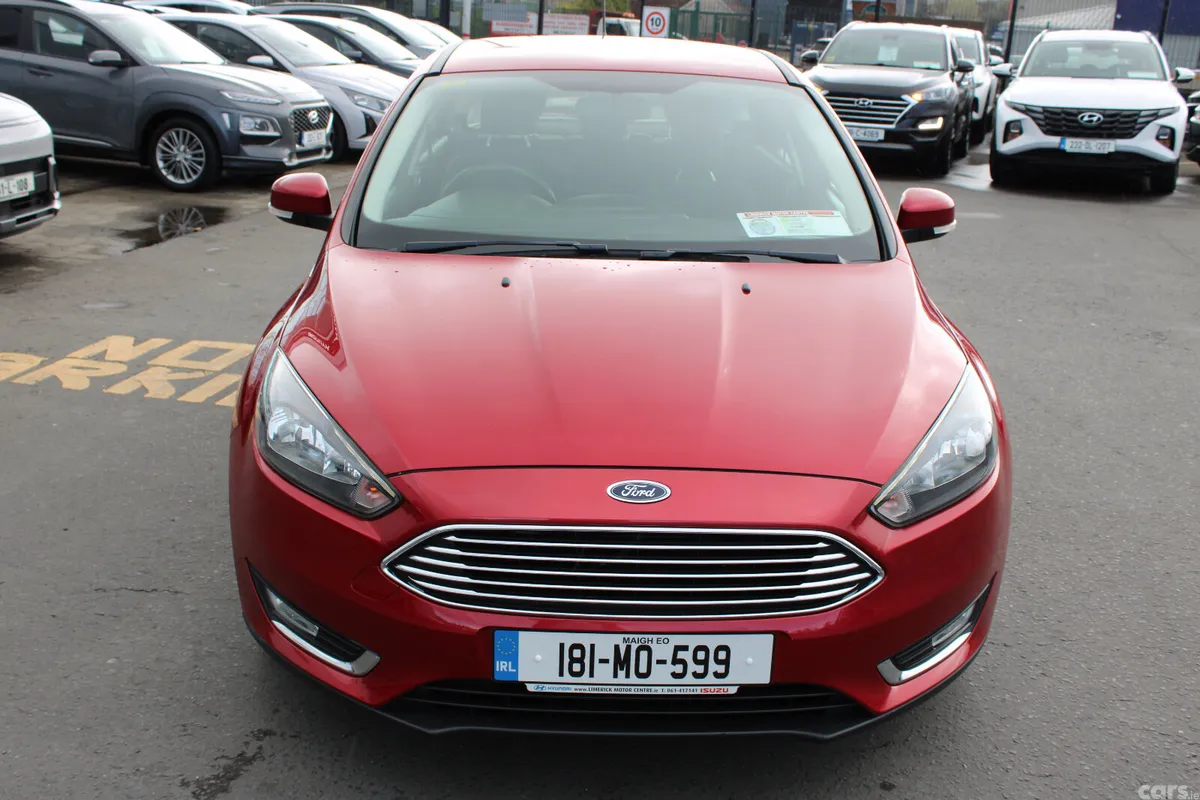 Ford Focus Hatchback, Diesel, 2018, Red