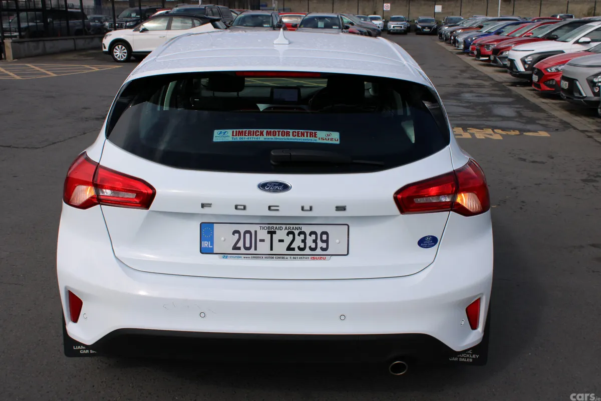 Ford Focus Hatchback, Diesel, 2020, White
