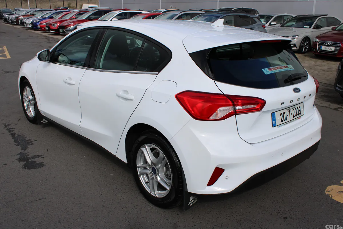 Ford Focus Hatchback, Diesel, 2020, White