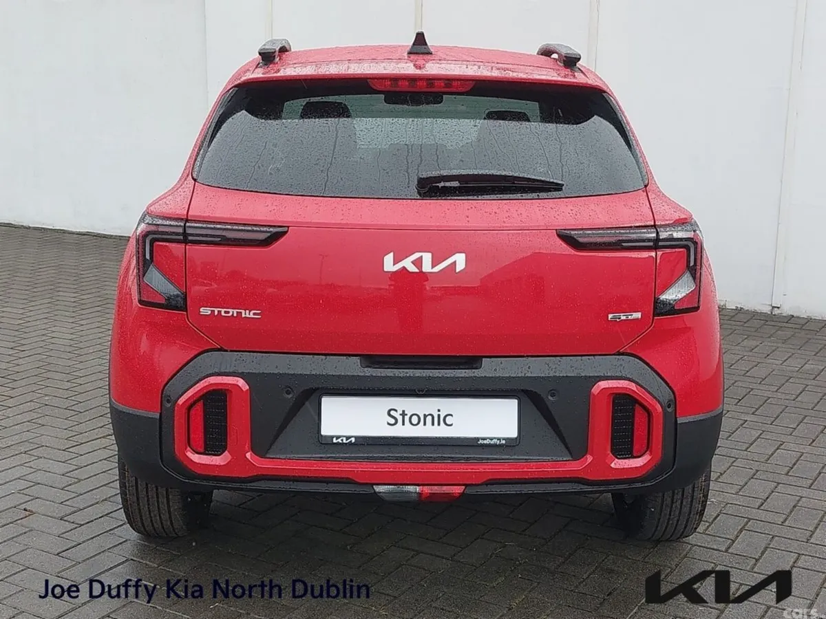 Kia Stonic MPV, Petrol, 2026, Red