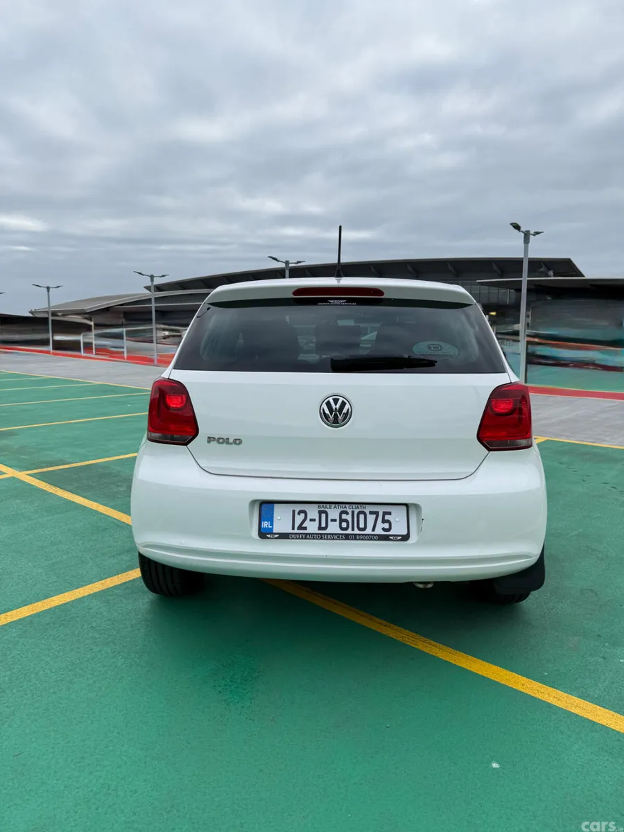 Volkswagen Polo Hatchback, Petrol, 2012, White