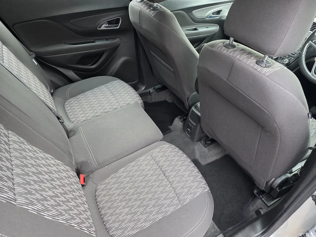 Opel Mokka Hatchback, Diesel, 2016, Silver