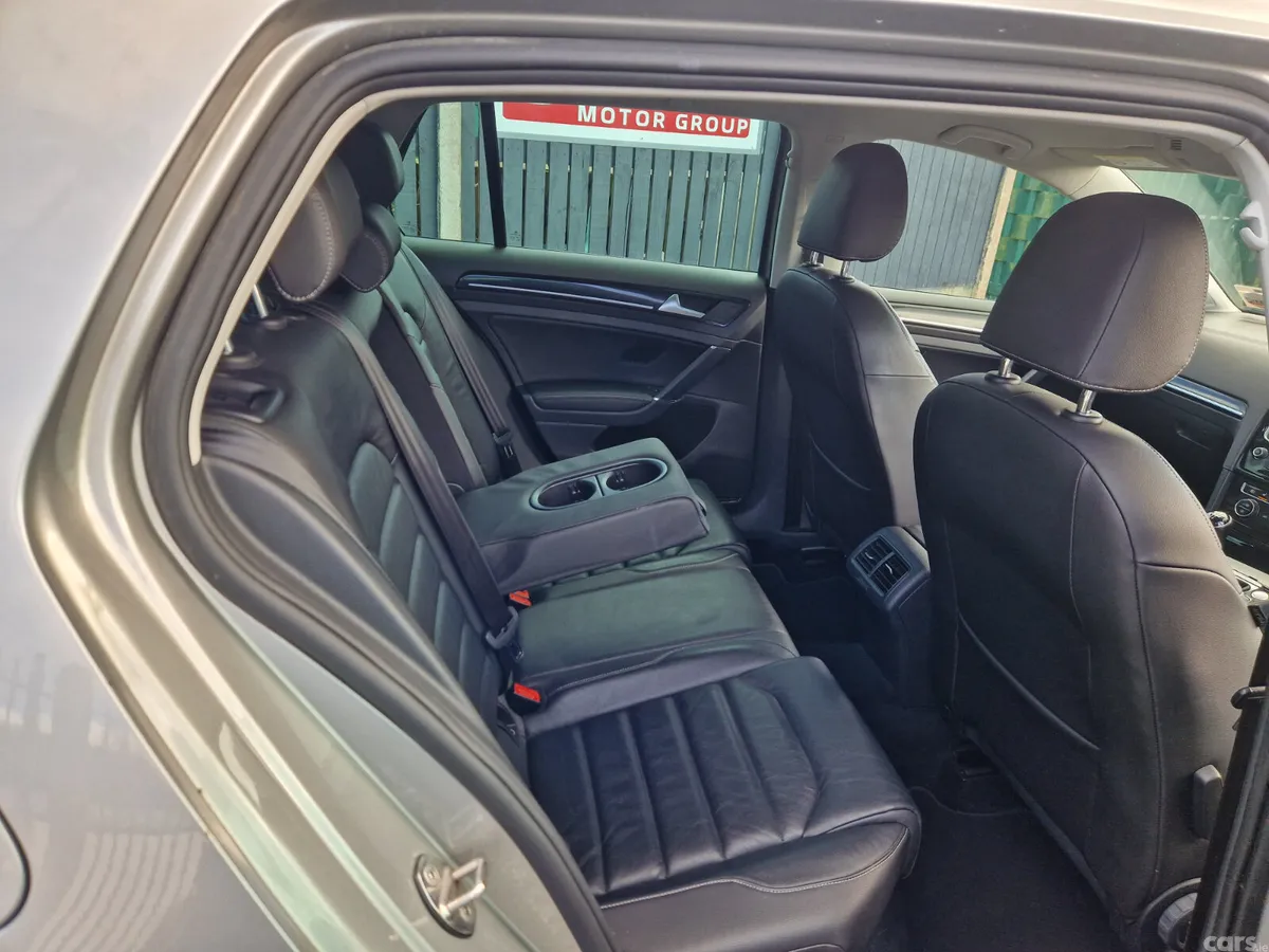 Volkswagen Golf Estate, Diesel, 2017, Grey