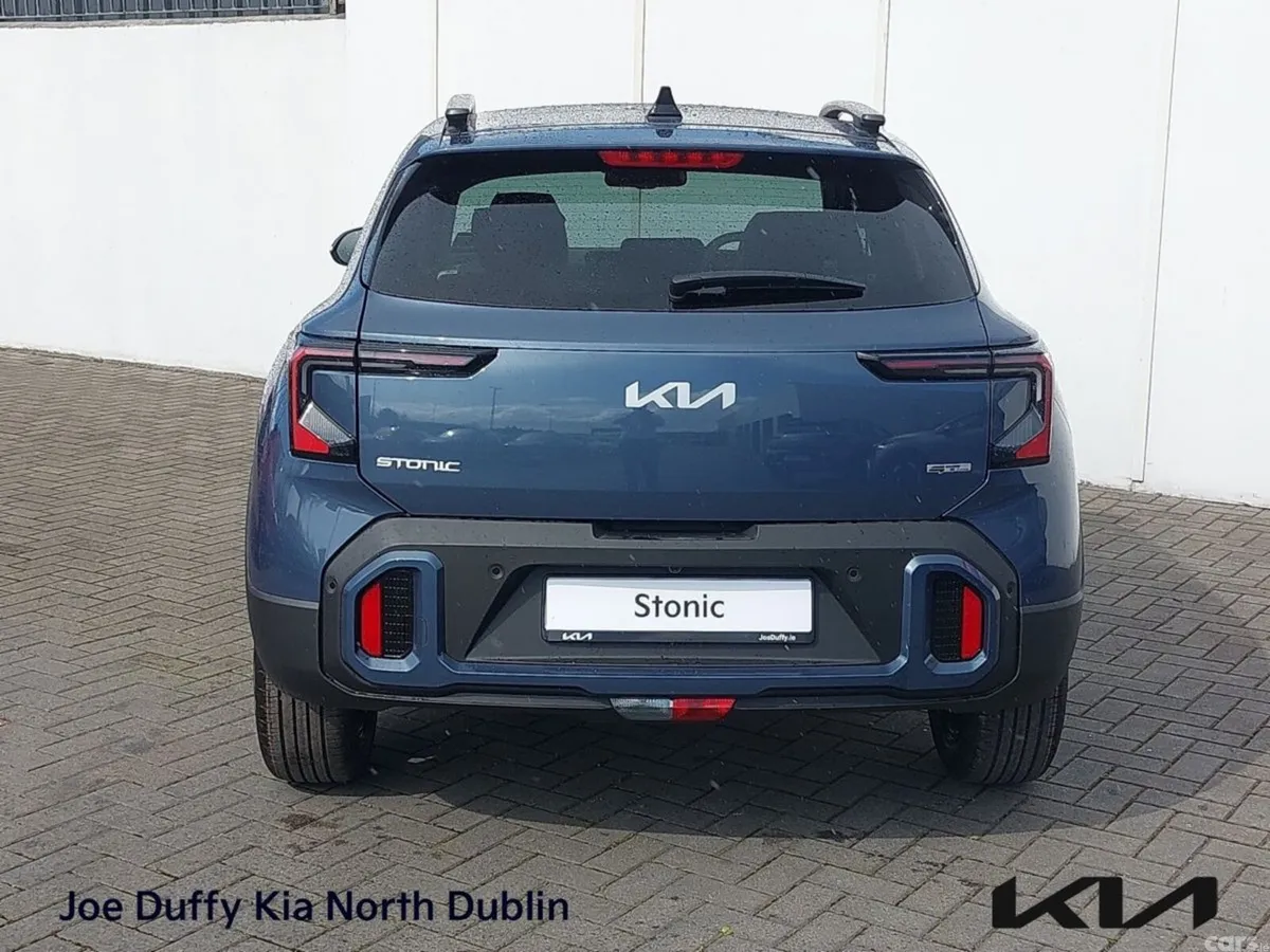 Kia Stonic Estate, Petrol Hybrid, 2026, Blue