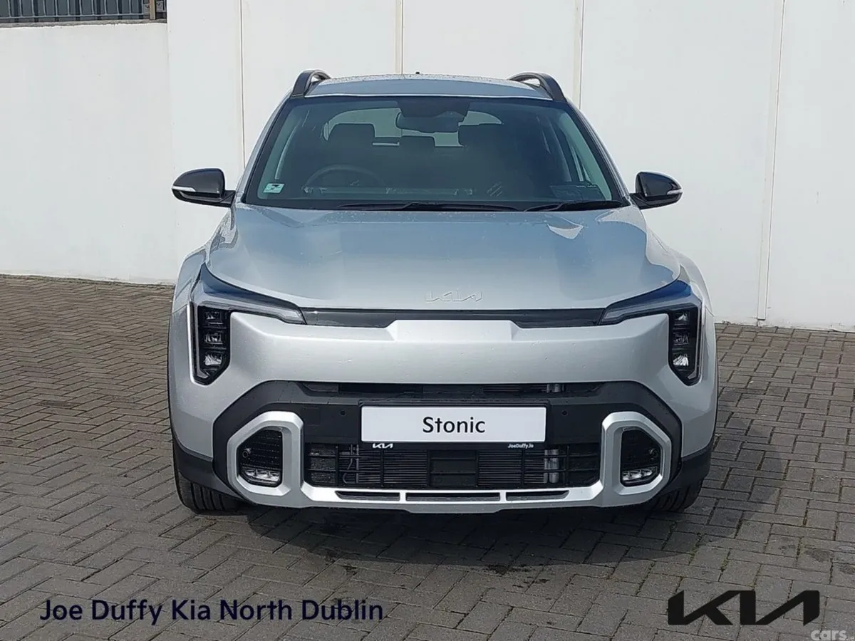 Kia Stonic MPV, Petrol, 2026, Silver
