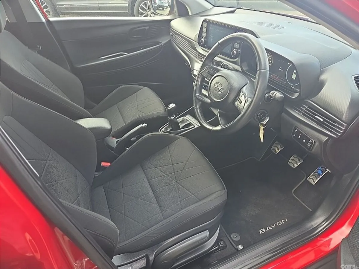 Hyundai Bayon Estate, Petrol, 2022, Red