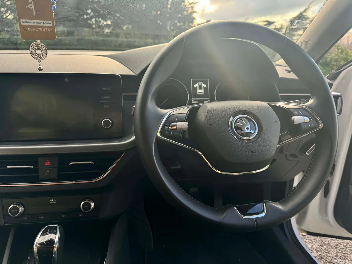 Skoda Kamiq Hatchback, Petrol, 2022, White