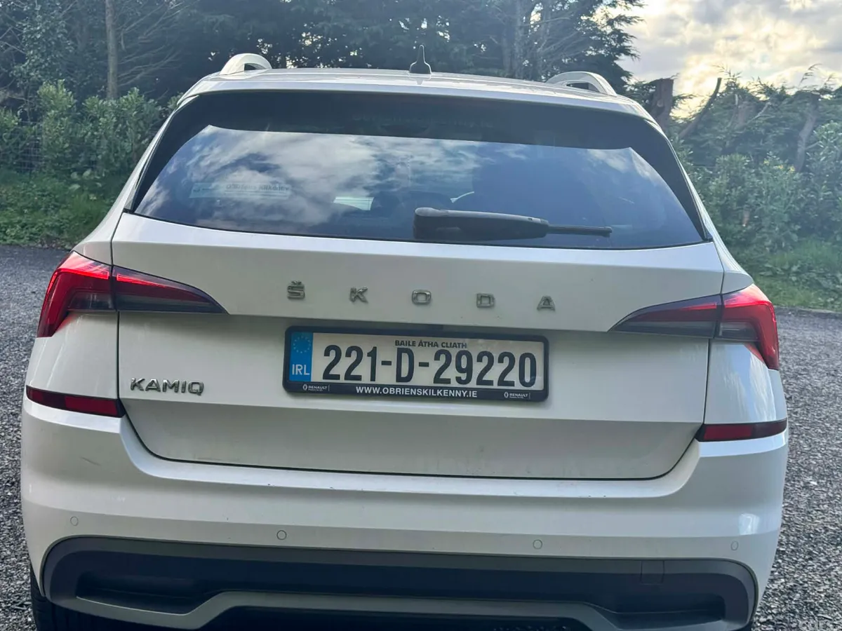Skoda Kamiq Hatchback, Petrol, 2022, White
