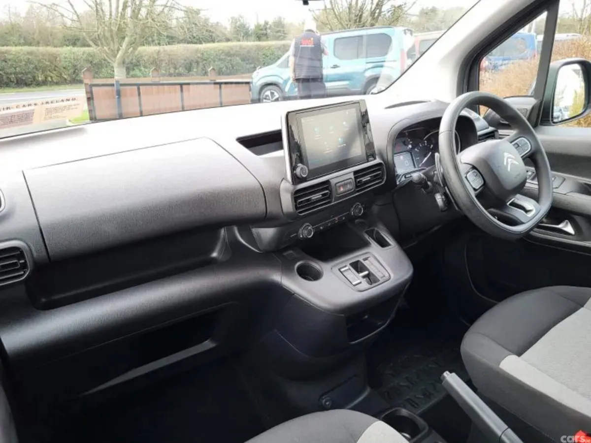 Citroen Berlingo MPV, Diesel, 2024, Grey
