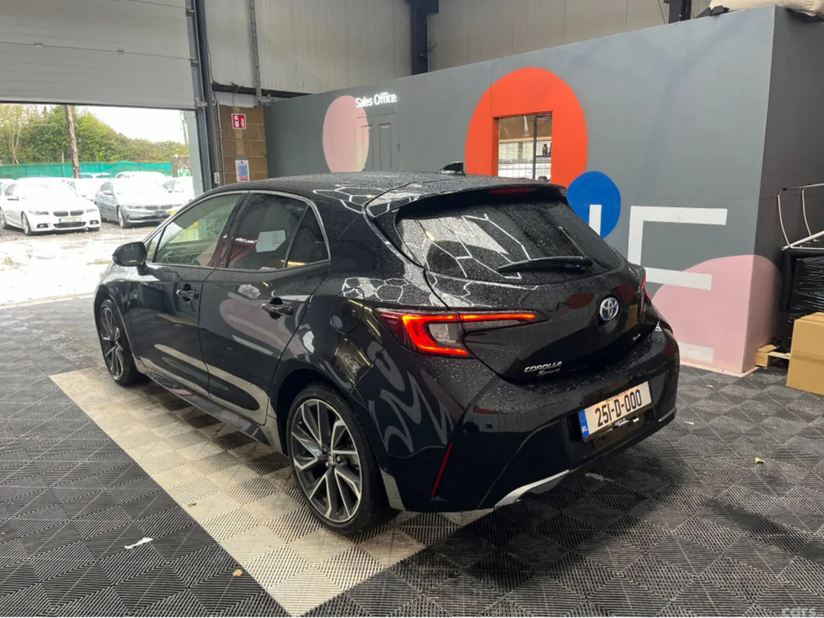 Toyota Corolla Hatchback, Petrol Hybrid, 2025, Black