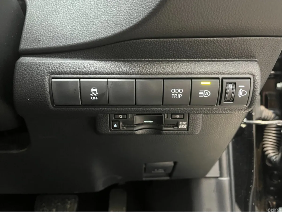Toyota Corolla Hatchback, Petrol Hybrid, 2025, Black
