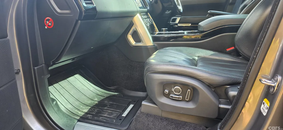 Land Rover Range Rover SUV, Diesel, 2017, Grey