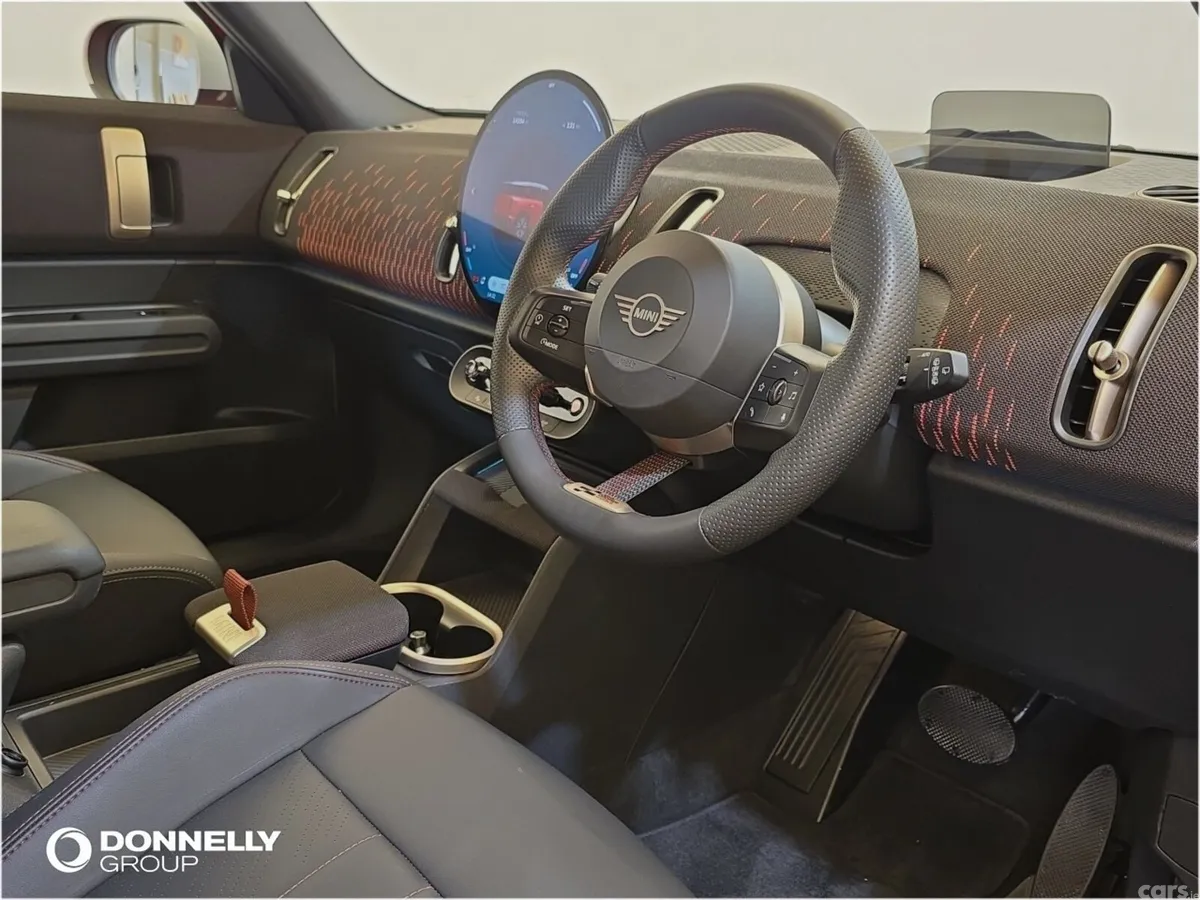 Mini Countryman Hatchback, Electric, 2024, Red