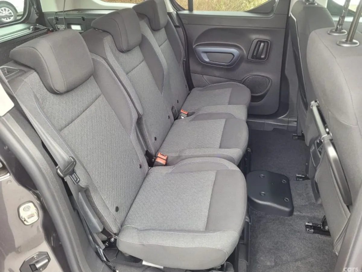 Peugeot Rifter MPV, Diesel, 2024, Grey