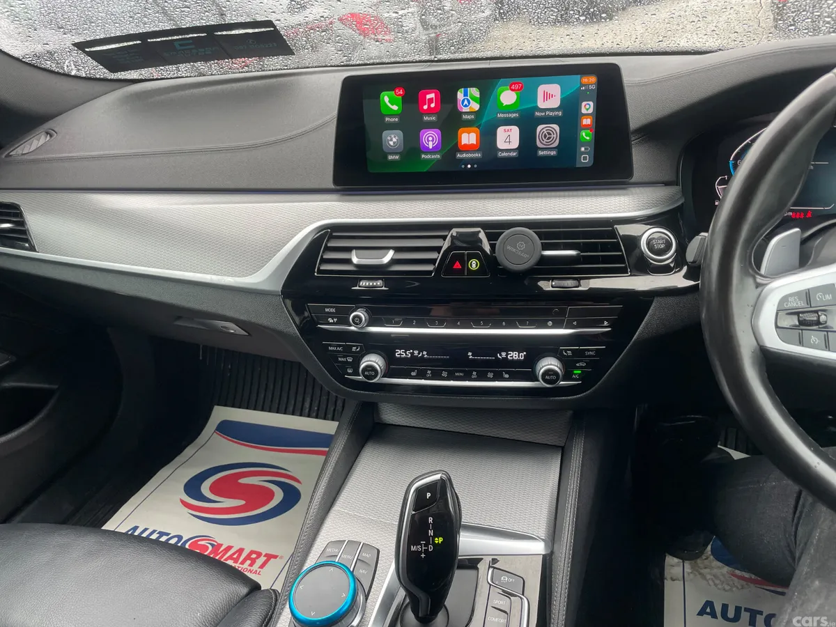 BMW 5-Series Saloon, Petrol Plug-in Hybrid, 2019, Black