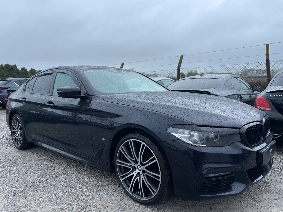 BMW 5-Series Saloon, Petrol Plug-in Hybrid, 2019, Black