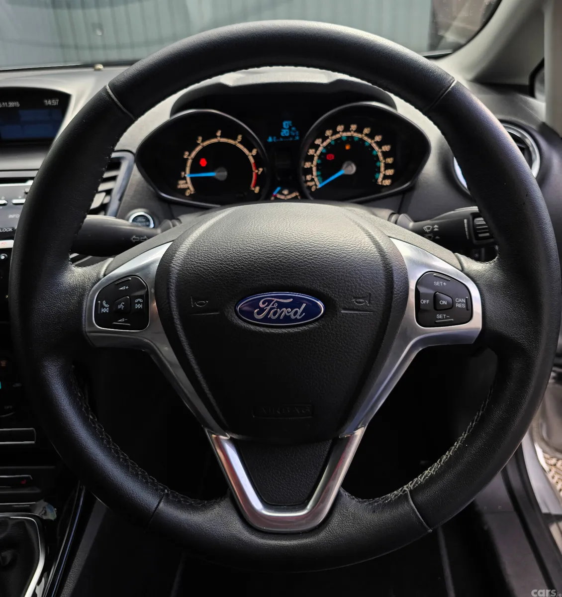 Ford Fiesta Hatchback, Petrol, 2015, Silver