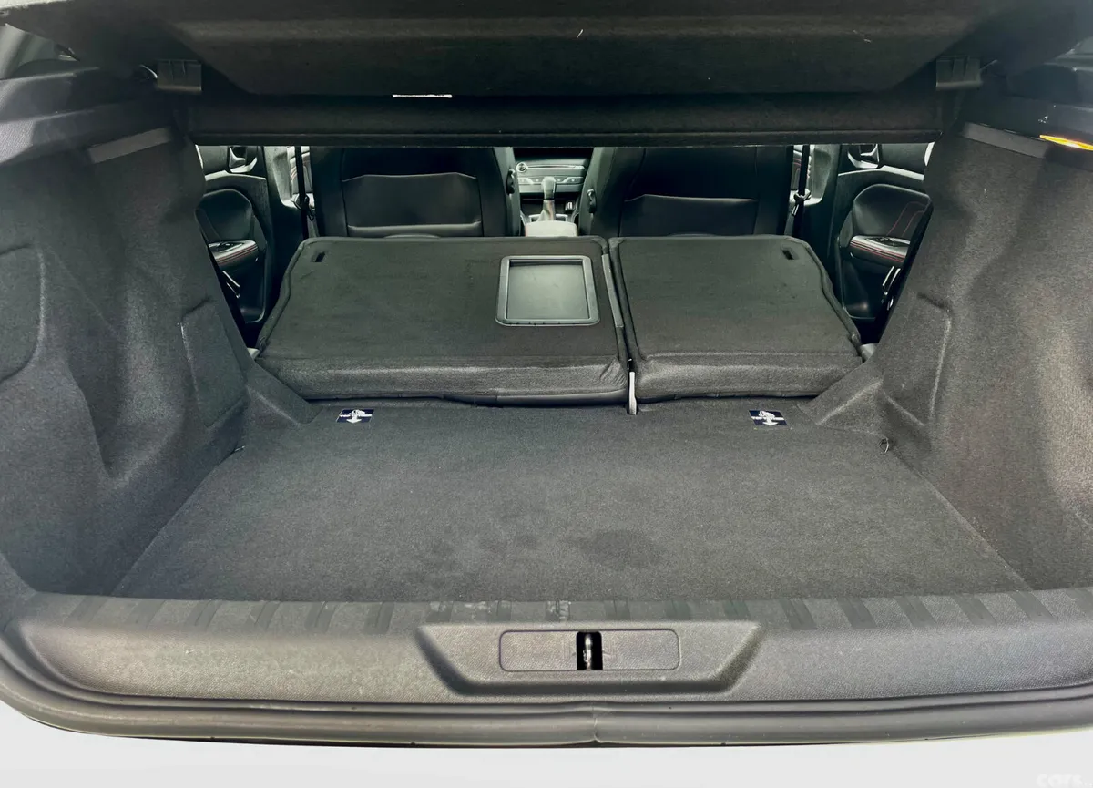 Peugeot 308 Hatchback, Diesel, 2018, White