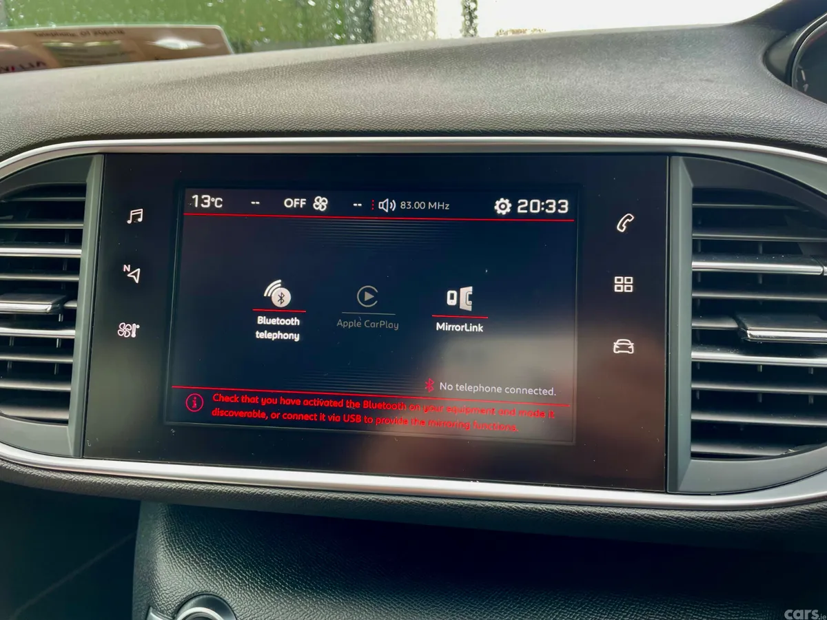 Peugeot 308 Hatchback, Diesel, 2018, White