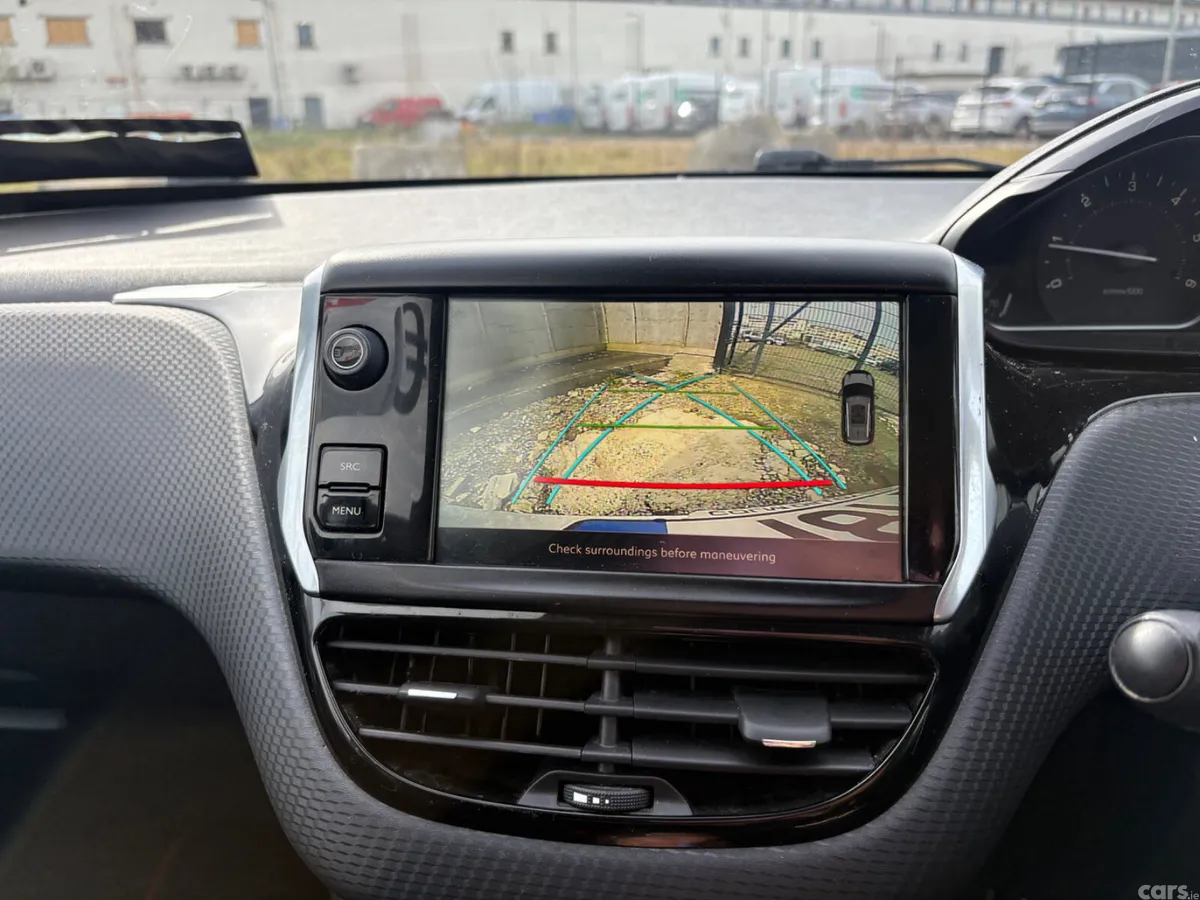 Peugeot 2008 Estate, Diesel, 2018, White